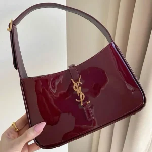 b3edd07e198c96d2cf9d copy